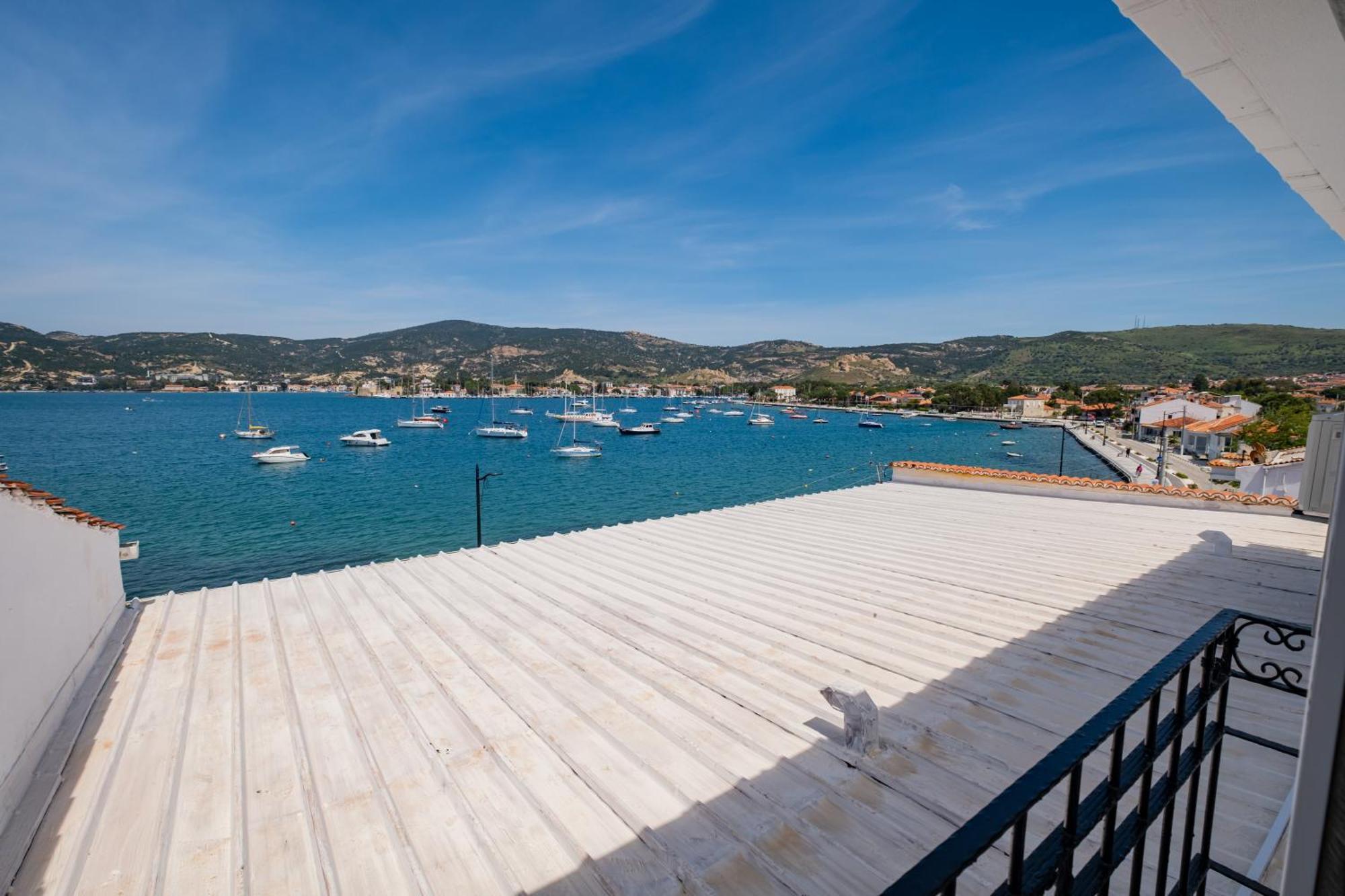 Bd Suites Foça Exterior foto