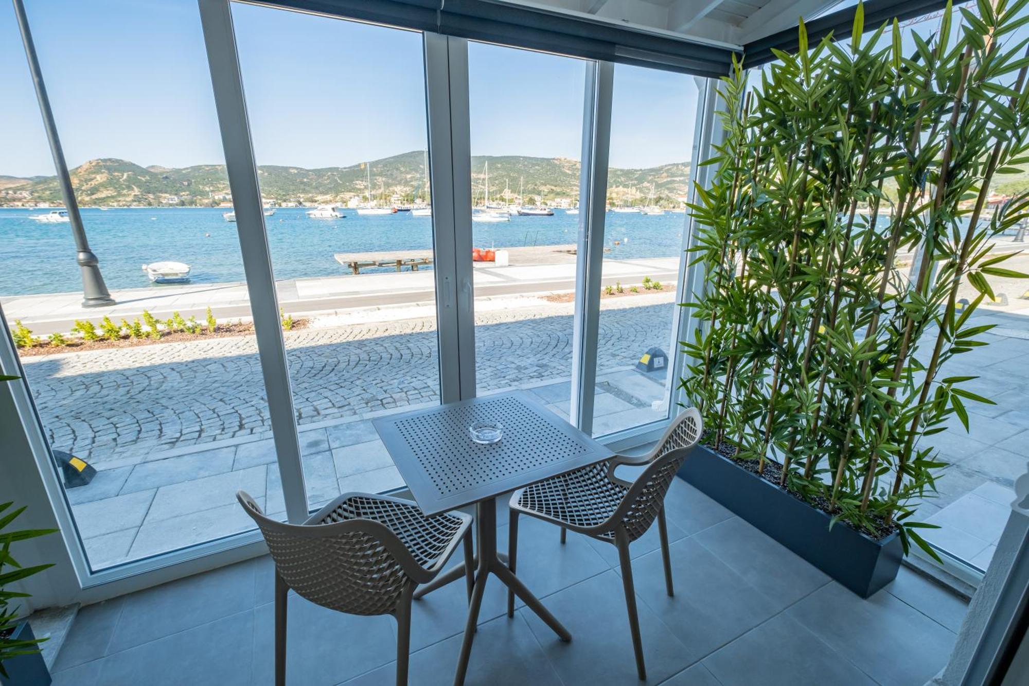 Bd Suites Foça Exterior foto